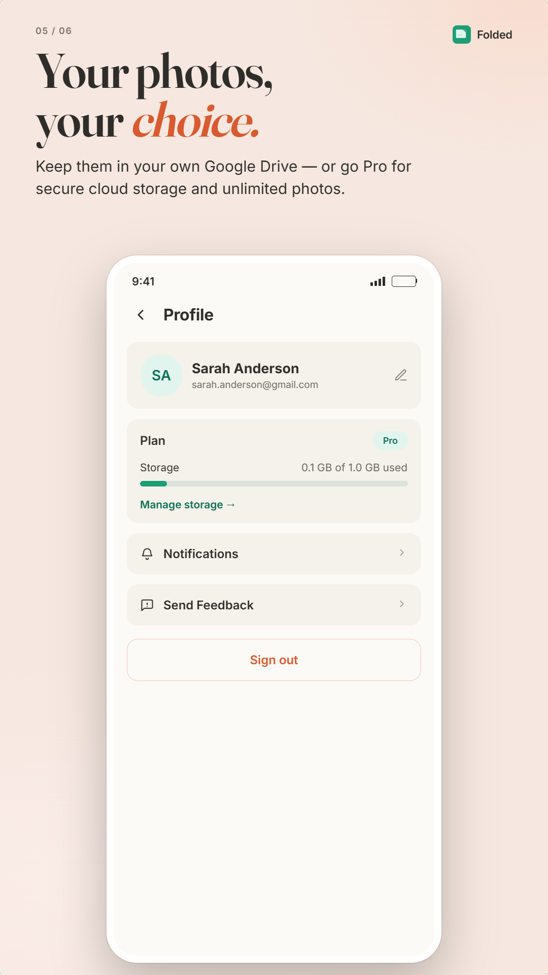 Folded plan screen showing Free and Pro tier options